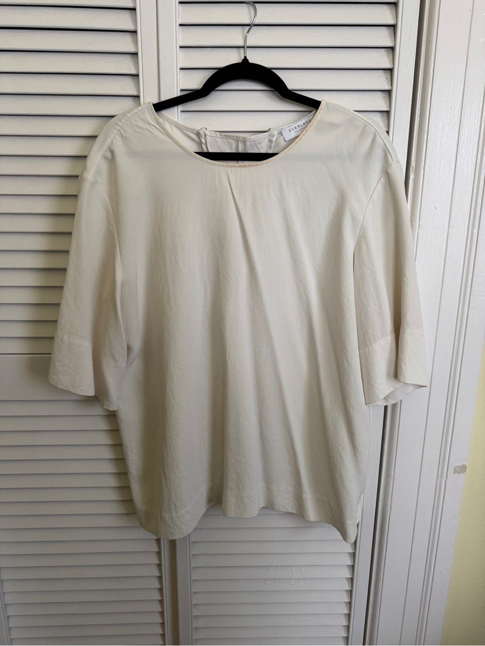 Everlane Off-White Relaxed Short-Sleeve Blouse